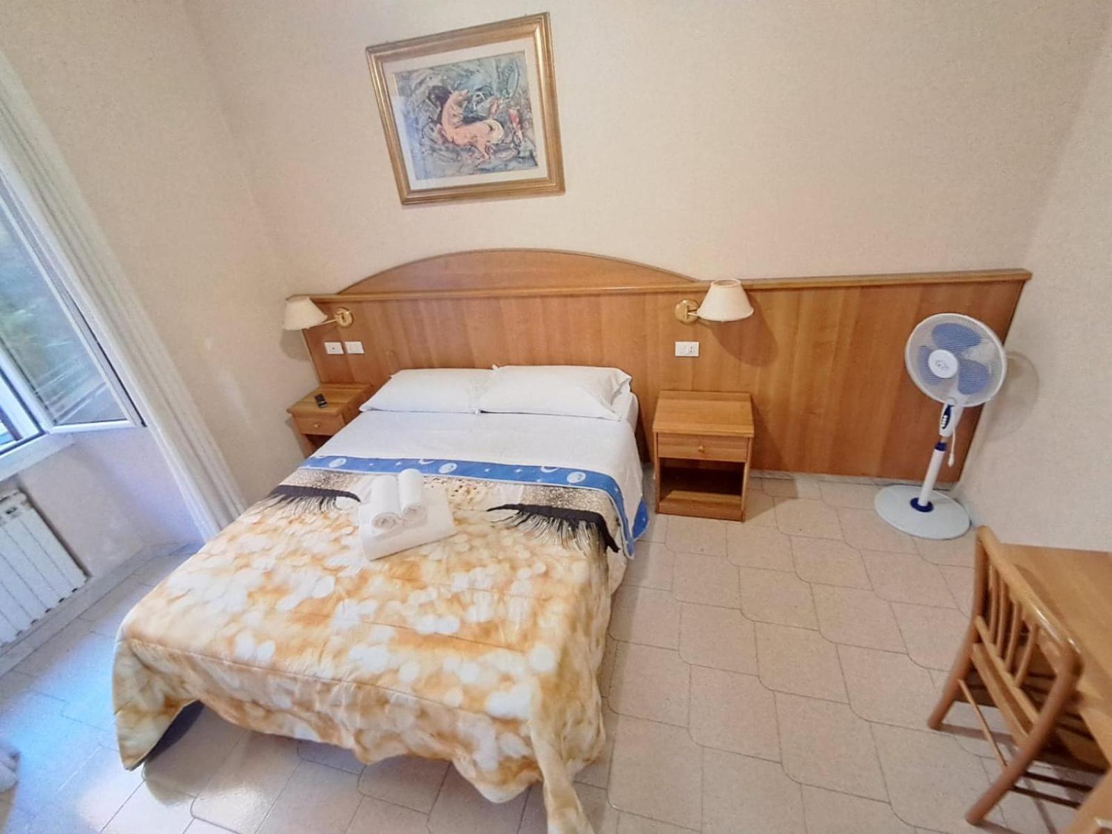 Nahid Accommodation โรม ภายนอก รูปภาพ