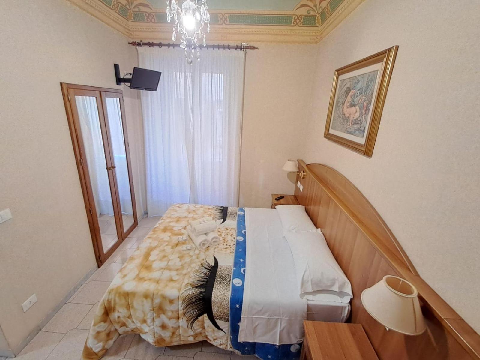 Nahid Accommodation โรม ภายนอก รูปภาพ
